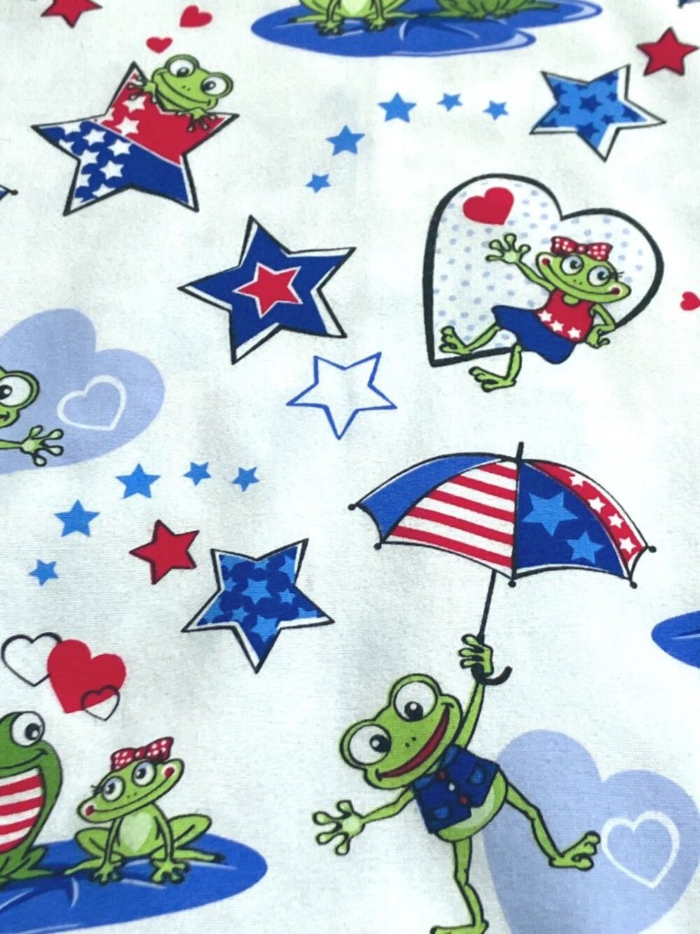 Patriotic Frog Scrub Top With V-Neck and Pockets Size M - Picture 2 of 9